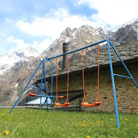 La Batise Hostel *